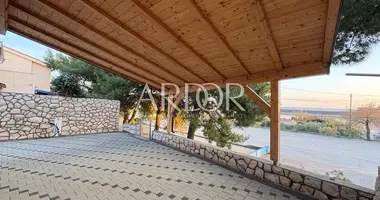 Dom 3 pokoi w Barbat, Chorwacja