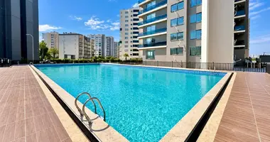 Квартира 2 комнаты в Мезитли, Турция