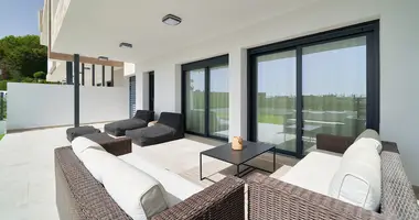 Mieszkanie 2 pokoi w Estepona, Hiszpania