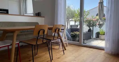 4 room apartment in Vienna, Austria
