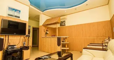 5 room apartment in Odesa, Ukraine