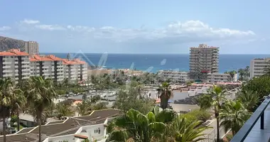 1 bedroom apartment in Arona, Spain