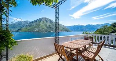 Mieszkanie 2 pokoi w Kotor, Czarnogóra