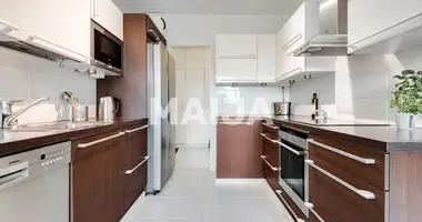 Mieszkanie 3 pokoi w Helsinki sub region, Finlandia