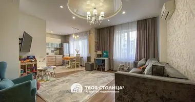 Apartamento 3 habitaciones en Minsk, Belarús
