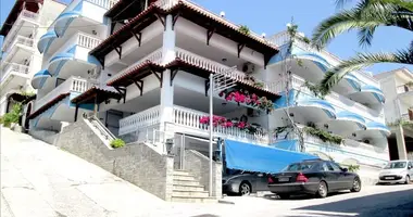 Hôtel 640 m² dans Neos Marmaras, Grèce