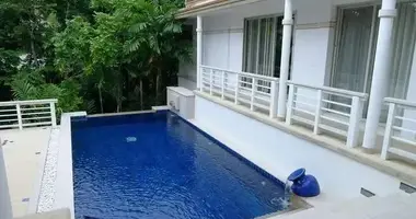 Villa 3 habitaciones en Karon, Tailandia
