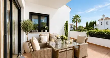 2 bedroom apartment in Estepona, Spain
