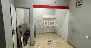 Oficina 15 m² en Grad Rijeka, Croacia