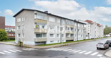 Apartamento 4 habitaciones en Kemi, Finlandia
