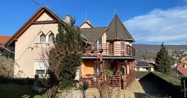 8 room house in Baranya, Hungary