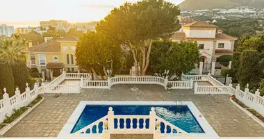 Haus 6 Schlafzimmer in Dos Hermanas, Spanien