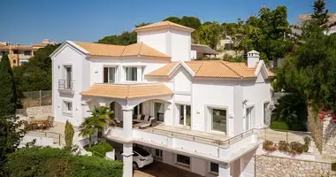 Вилла 4 спальни в Elviria, Испания