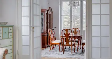 Appartement 4 chambres dans Varsovie, Pologne