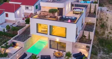 Haus 4 Schlafzimmer in Kroatien