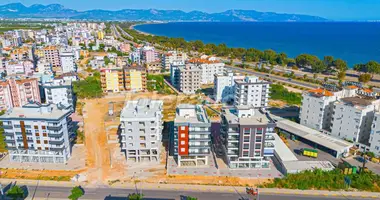 2 bedroom apartment in Finike, Turkey