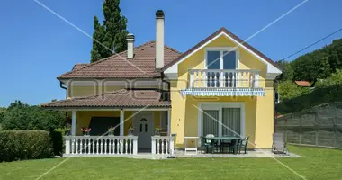Dom w Opcina Sveti Kriz Zacretje, Chorwacja