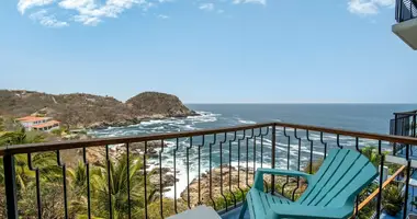 Condo 2 bedrooms in Puerto Angel, Mexico