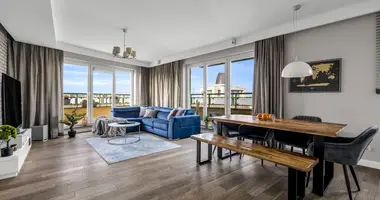 Apartamento 4 habitaciones en Varsovia, Polonia