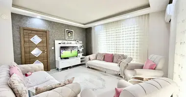 Apartamento 4 habitaciones en Muratpasa, Turquía