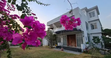 4 bedroom Villa in Khan Pou Senchey, Cambodia