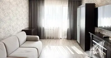 2 room apartment in Zhabinka, Belarus