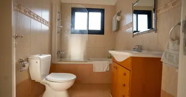 Haus 4 Schlafzimmer in Koinoteta Pyrgou Lemesou, Zypern