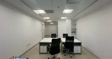 Bureau 66 m² dans Tirana, Albanie