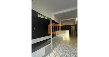 Propriété commerciale 80 m² dans Albanie