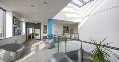 Commercial property 267 m² in Warsaw, Poland