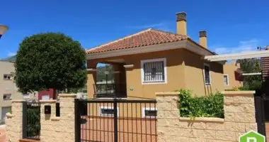 Villa 2 bedrooms in la Romana, Spain