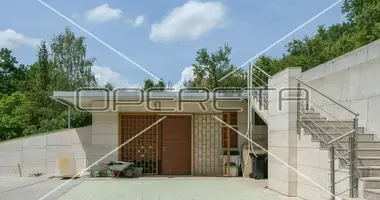 Haus in Adamovec, Kroatien