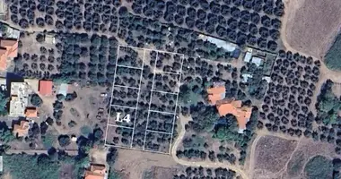 Terrain dans Gerakini, Grèce