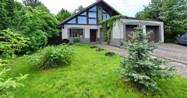 4 room house in Nowa Iwiczna, Poland