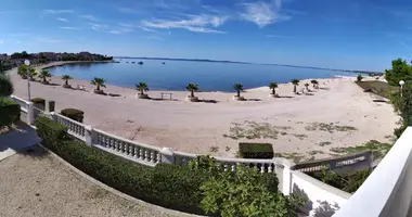 Apartamento 2 habitaciones en Opcina Dezanovac, Croacia