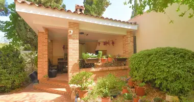 Villa en Urbanizacion Dona Pepa, Španjolska