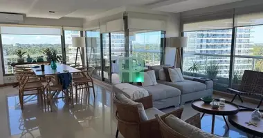 4 bedroom apartment in Punta Del Este, Uruguay