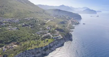 Plot of land in Krstac, Montenegro