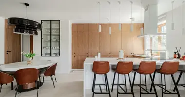 Apartamento 4 habitaciones en Varsovia, Polonia