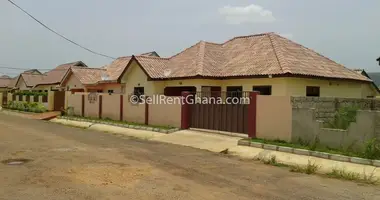 Haus 2 Schlafzimmer in Brofrease, Ghana