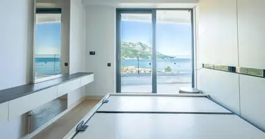 Wohnung 3 Schlafzimmer in Budva, Montenegro