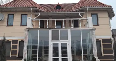 Dom 5 pokojów w Usatove, Ukraina