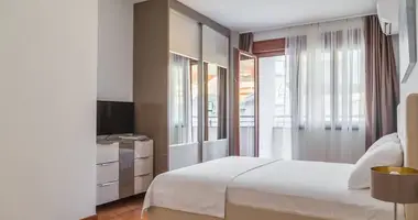 Wohnung 2 Schlafzimmer in Becici, Montenegro
