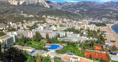 Two-bedroom apartment for long-term rent in Dukley Gardens complex in Budva, Montenegro