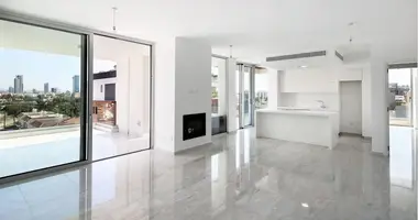 3 bedroom apartment in Germasogeia, Cyprus