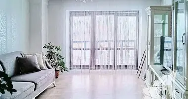 Apartamento 3 habitaciones en Muchaviecki sielski Saviet, Belarús