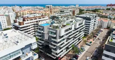 Apartamento 3 habitaciones en Dos Hermanas, Španjolska