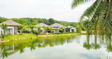 Mieszkanie 5 pokojów w Choeng Thale, Tajlandia