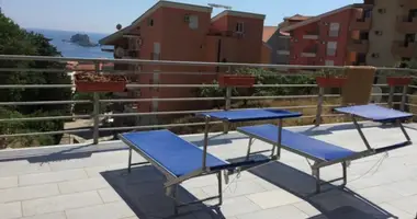 Mieszkanie 2 pokoi w Petrovac, Czarnogóra