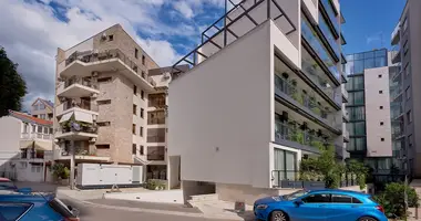 3 bedroom apartment in Budva, Montenegro